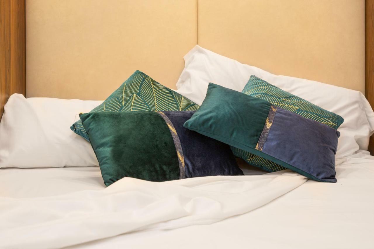 Stay U-Nique Apartments Floridablanca Barcelona Ngoại thất bức ảnh